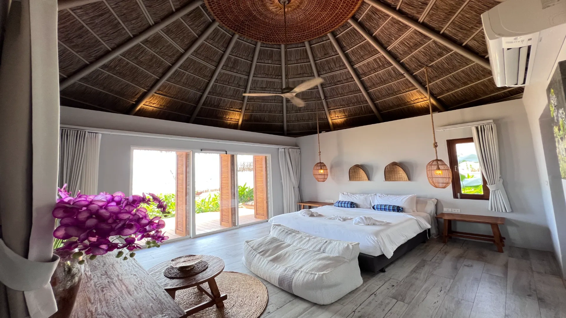 Sala Villa